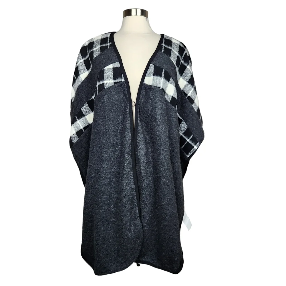 MINKPINK NWT Just Charming Shrug Poncho Gray Plaid OSFA Women's One Size